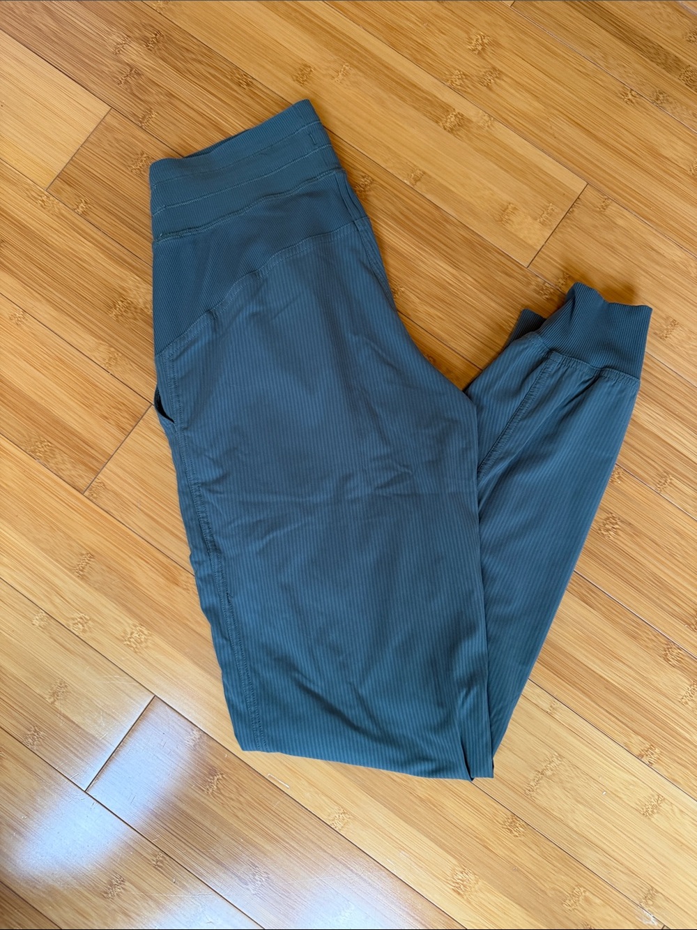 Lululemon Dance Studio Athletic Joggers Olive Green Size 0
